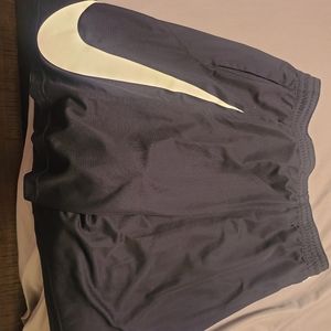 Xxl Nike men's basketball shorts